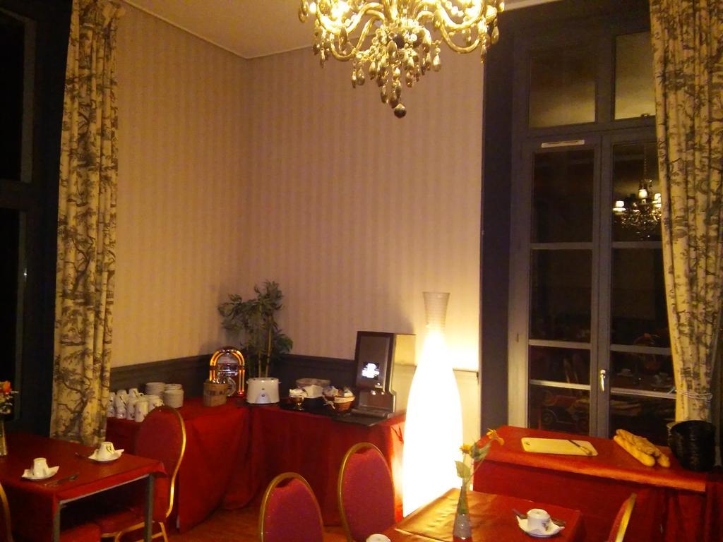 Homtel Le Parc Hotel Allevard Exterior foto