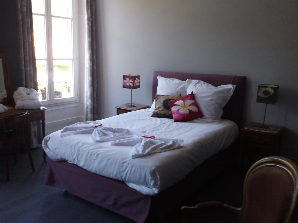 Homtel Le Parc Hotel Allevard Cameră foto