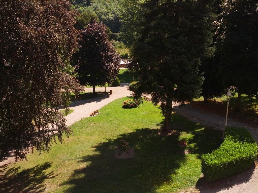 Homtel Le Parc Hotel Allevard Cameră foto