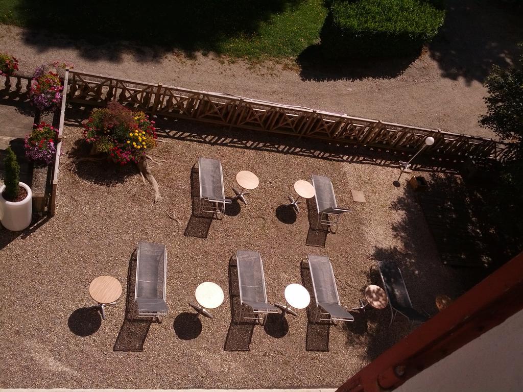 Homtel Le Parc Hotel Allevard Cameră foto